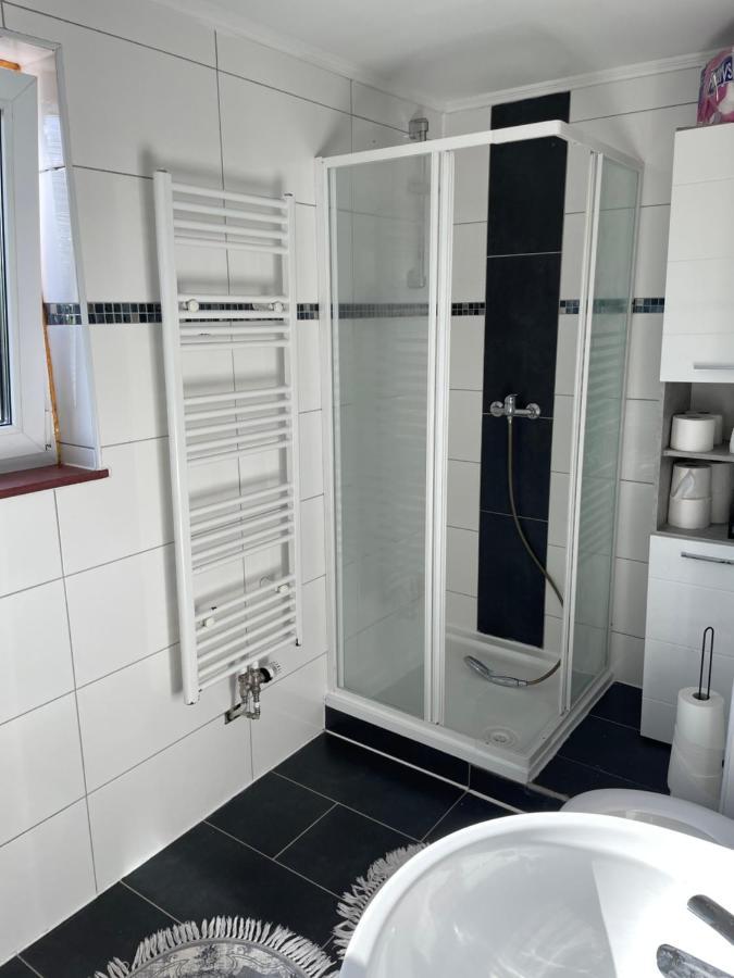 Ferien - Wohnung In Kassel Waldau Zentral Esterno foto